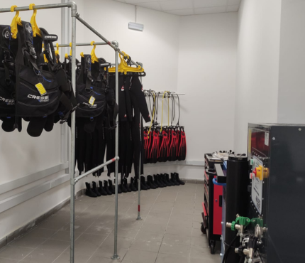 Diving School